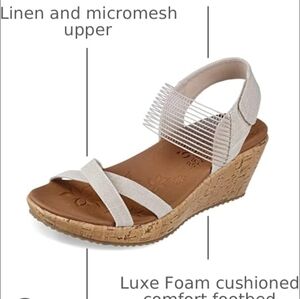 Skechers Women's Tan Sandals